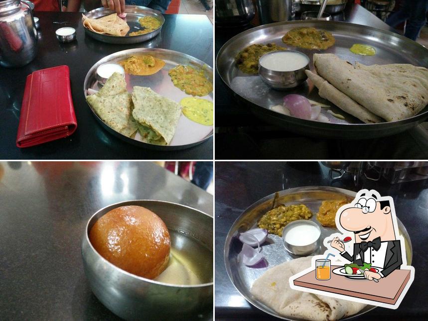 Meals at Shree Venkateshwara North Karnataka Hotel