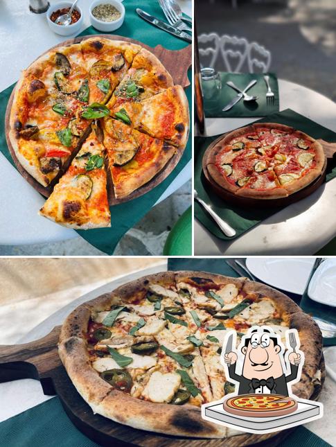 At Imli Sarai, you can enjoy pizza