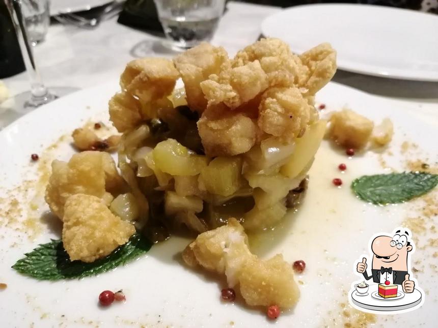 Isgrò serve un'ampia gamma di dolci