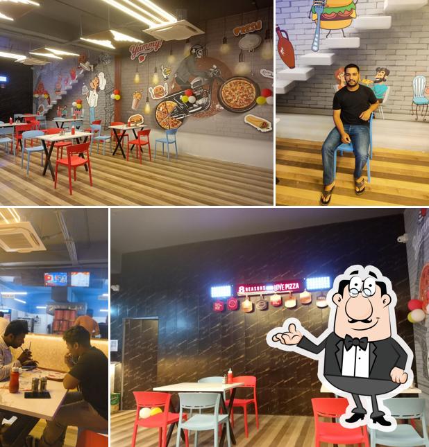 The interior of YUMMINOS PIZZA