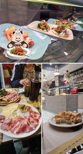 La foto della cibo e interni di filetto contro filetto