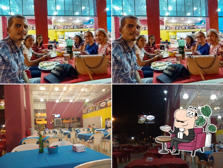 O interior do FURLENHA PIZZARIA