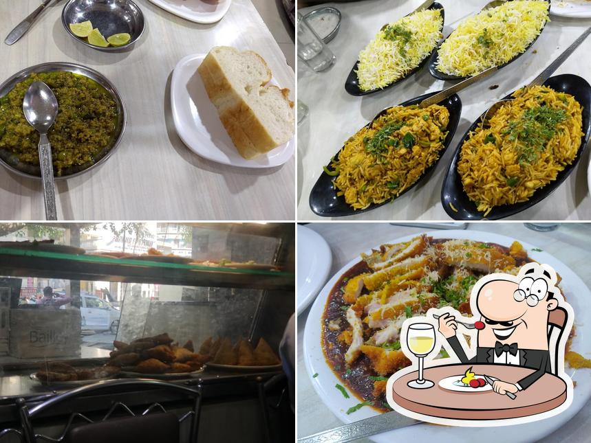 Food at Cafe metro Family Restaurant