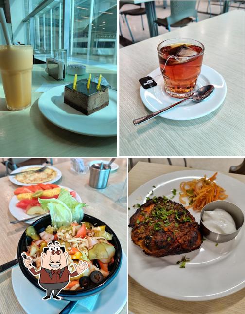 Food at VPS Lakeshore Hospital Food Court