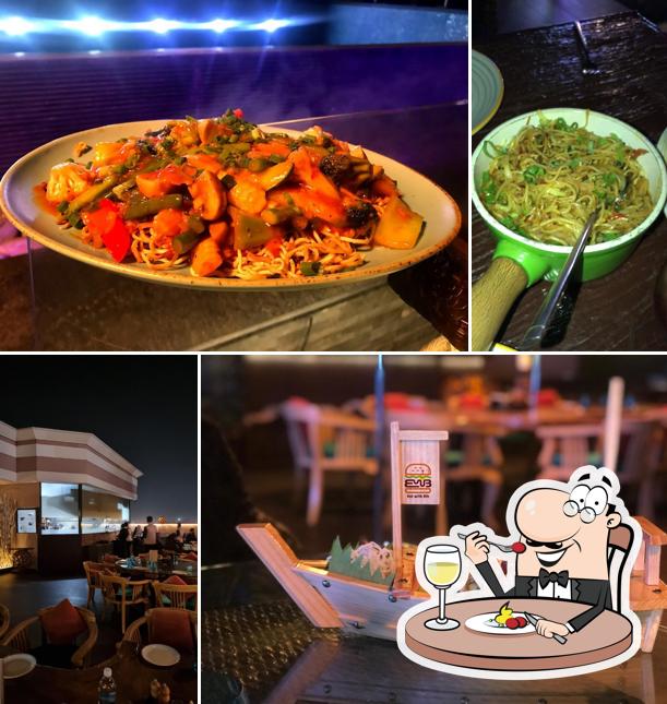 Meals at Martini In The Clouds