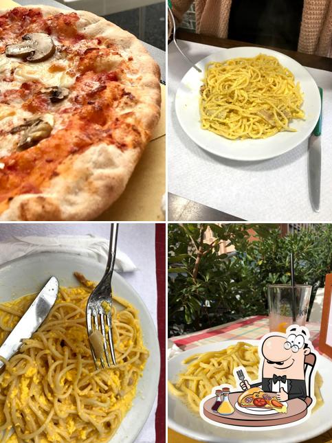 Scegli una pizza a Colosseo Cafè