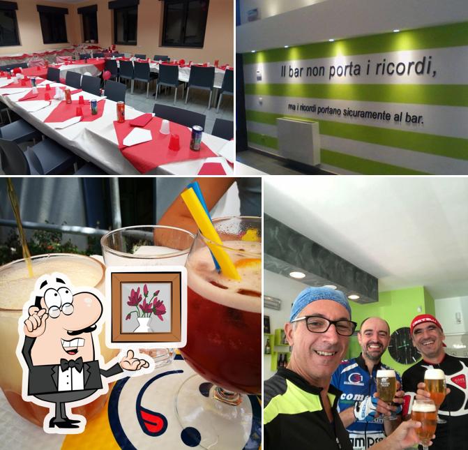 La foto di interni e bevanda da Lime Caffè