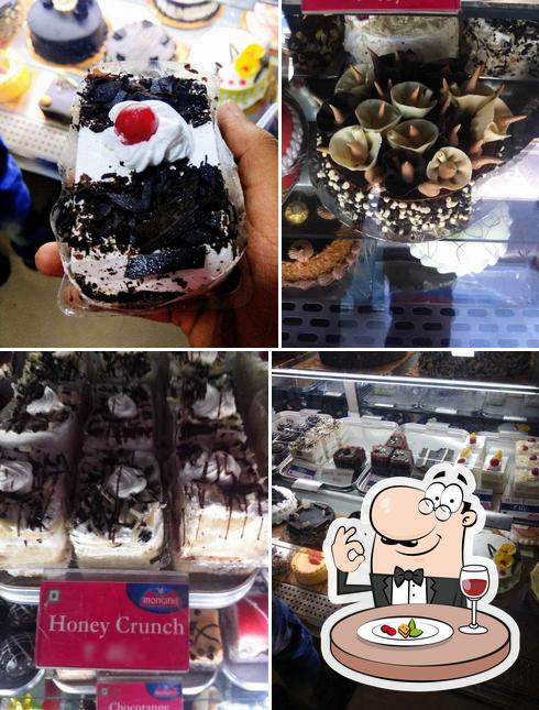 Food at Monginis Cake Shop Krishna Nagar
