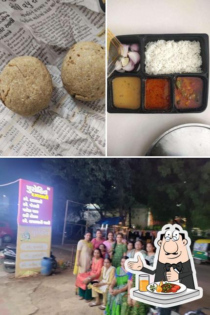 Food at PUROHIT DAL BATI