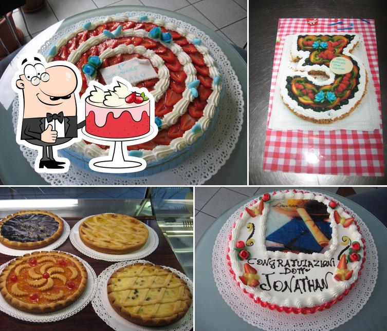 Guarda la foto di Pasticceria Sorgente