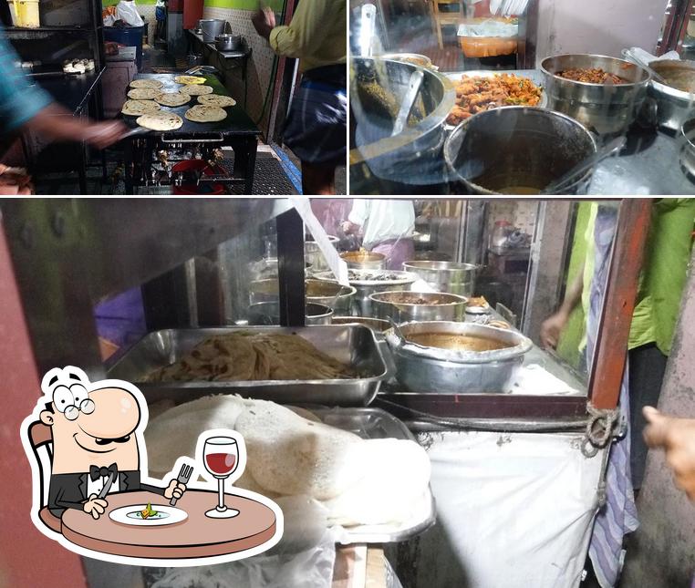 Food at Sree Muruga Fast Food