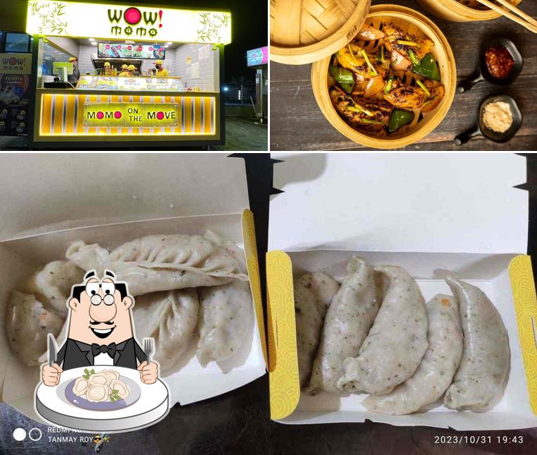 Dumplings at Wow! Momo
