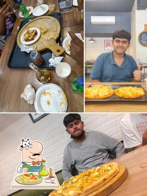 Food at RP's Pizzeria South Bopal