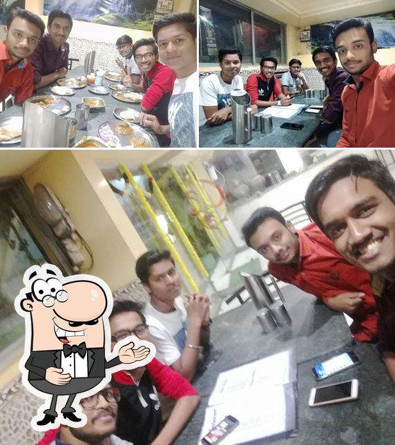 Sara Restaurant, jain food.