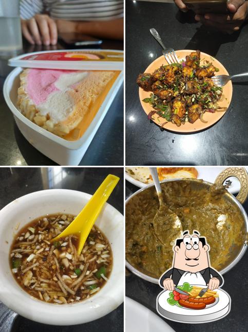 Food at Meenakshi Bhavan Restaurant