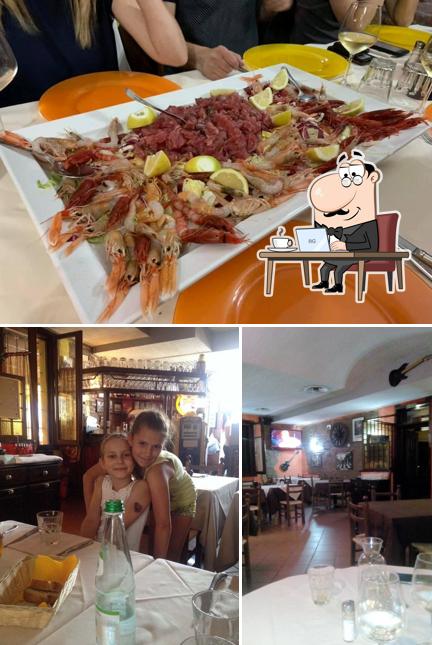 La interni e cibo del ristorante