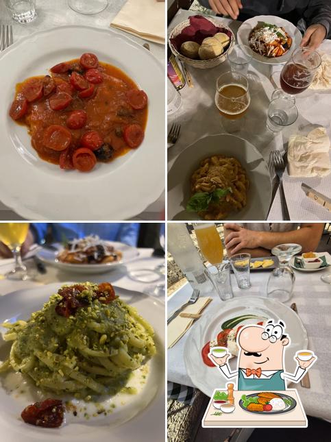 Cibo al Cucina Sincera - Chiacchiere e Pancia Piena
