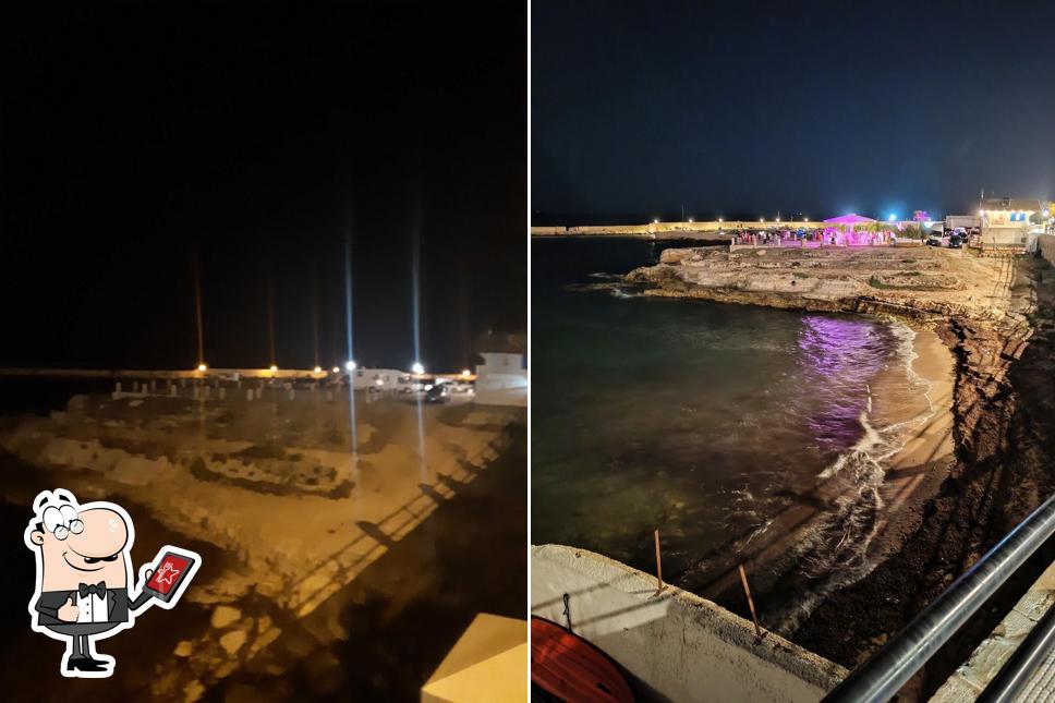Puoi goderti l'aria fresca dal dehors di White Bar