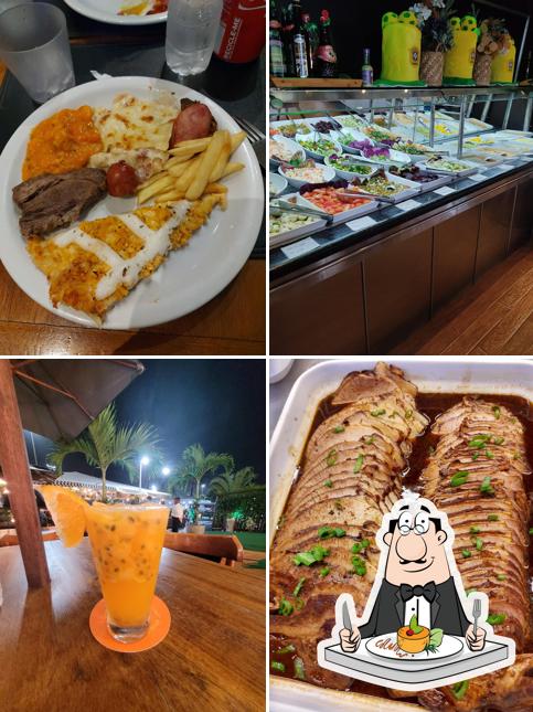 Platos en Deck buffet