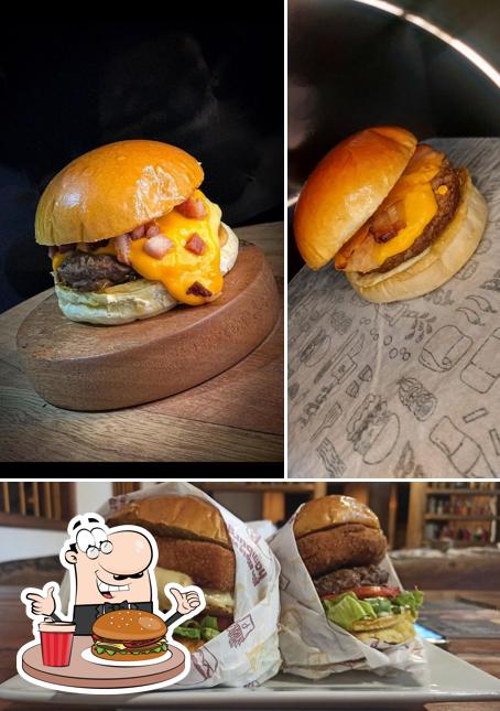 PARRILHA'S burger & co.