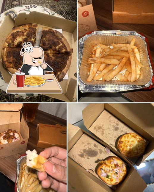 French fries at Pizza Hut Lokhandwala Road Kandivali East, Mumbai