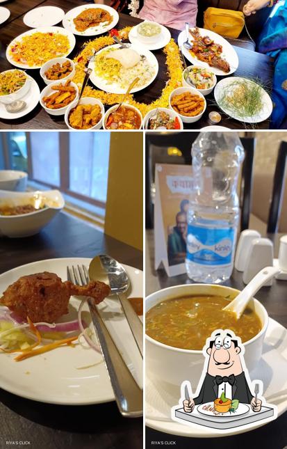 Food at Yuan