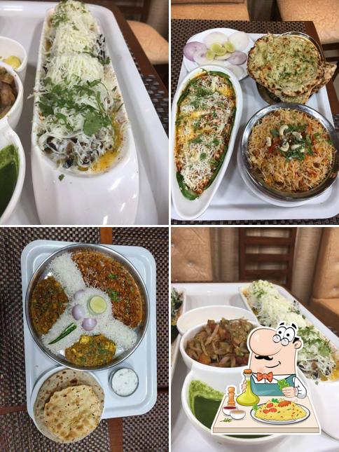 Food at Shahi Bawarchi