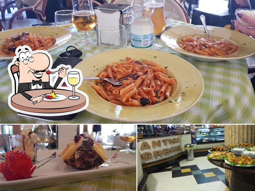 Cibo al Bar Antica Grecia