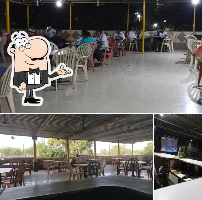 The interior of HOTEL DELHI DARBAR AANAND YATRECHE STHAN !