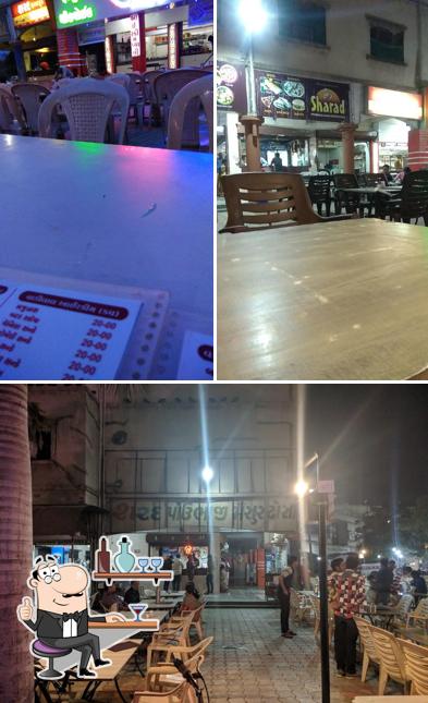 The interior of Sharad Pavbhaji & Maysore Dhosa