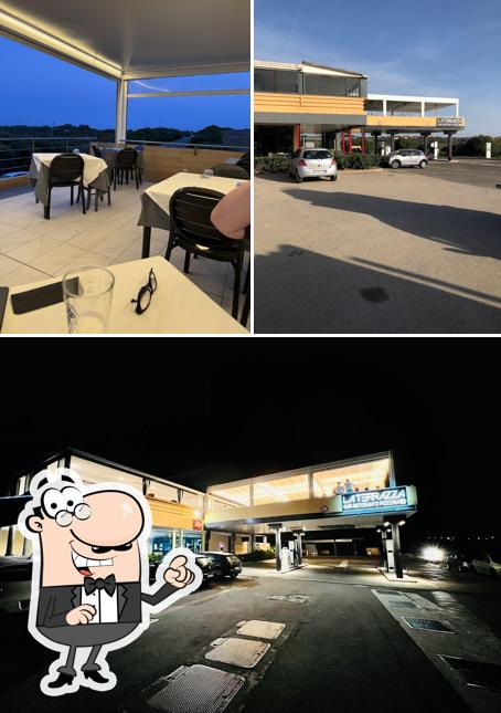 La immagine della esterno e cibo di Ristorante La Terrazza