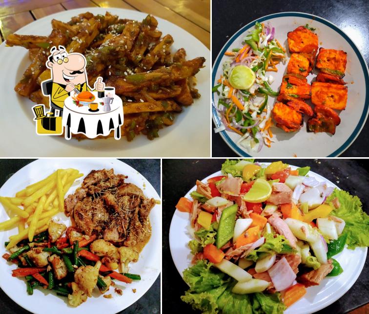 Food at Shawn's inn[tibet bar &restro]