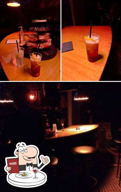 La foto della cibo e bancone da bar di K GAY- BISEX - FTM CRUISING CLUB