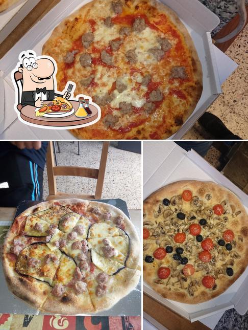 Prenditi una pizza a Pizzeria D'Asporto Riale Di Lorena