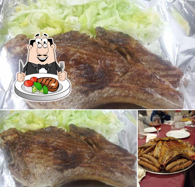 Prenditi i un pasto a base di carne a Lu Spizzicu