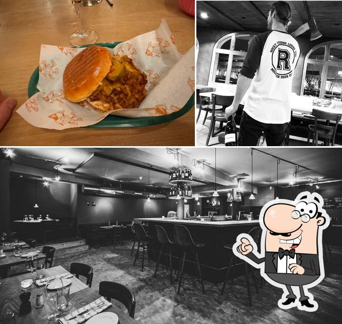 Tra le diverse cose da Rocky Flims - Bar Club Room si possono trovare la interni e cibo