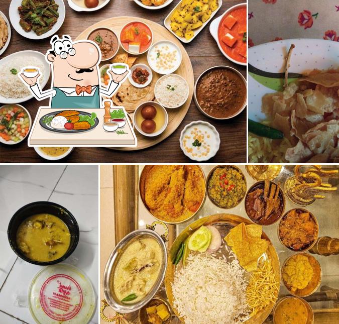 Meals at Aami Bangali Restaurant