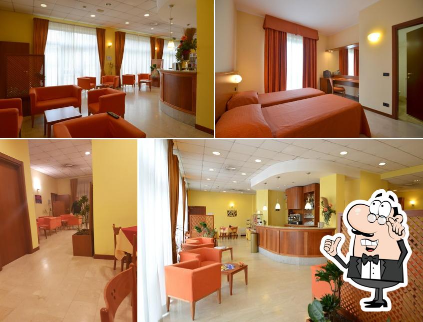 Dai un'occhiata agli interni di Aba Hotel
