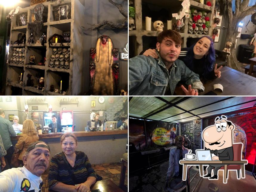 O interior do Zombie Burger