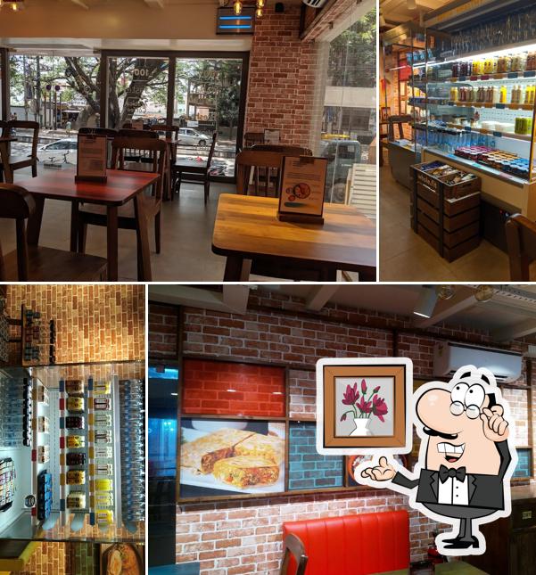 Check out how Eat.fit looks inside