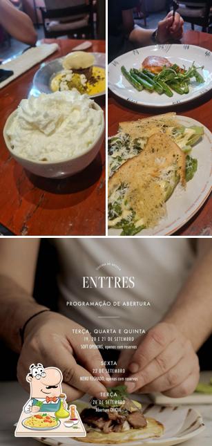 Comida em Enttres Cocina de Mezcla