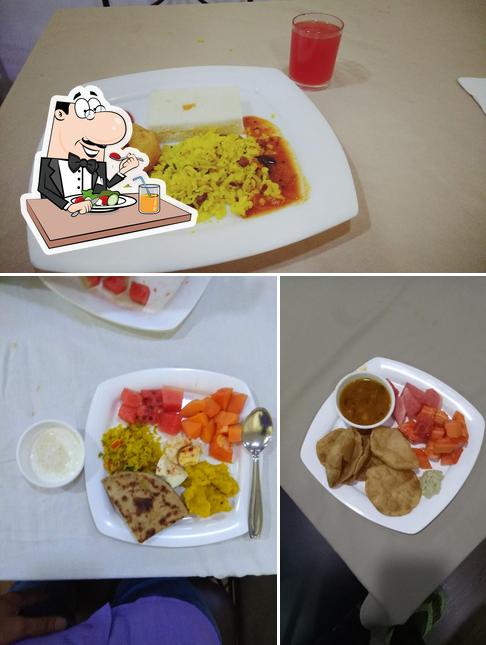 Food at Heritage Dakshin