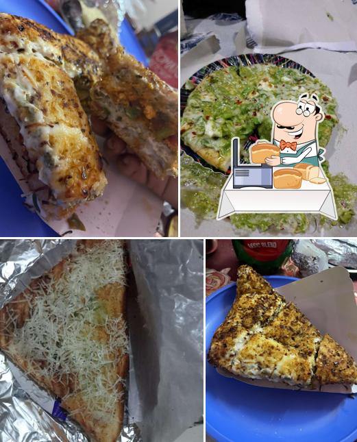 Garlic bread at Mumbai central juice and snacks centre