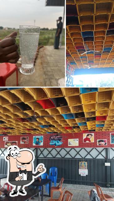 The interior of 90s DnA cafe