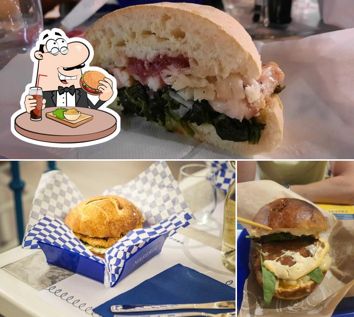 Concediti un bell'hamburger a Mareria. Bottega del mare
