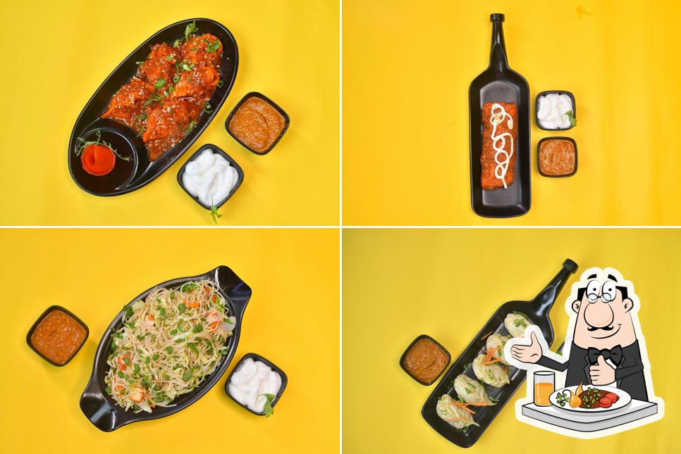 Food at Momomia, Rampath-Ayodhya