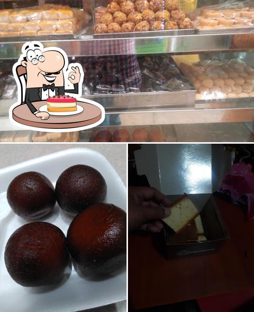 Cheesecake at Popular bakery