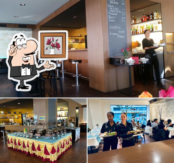 Gli interni di INDIA TOWN RESTARAUNT Authentic indian cusine