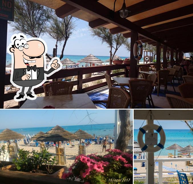 Siediti a un tavolo di Bahia del Sol