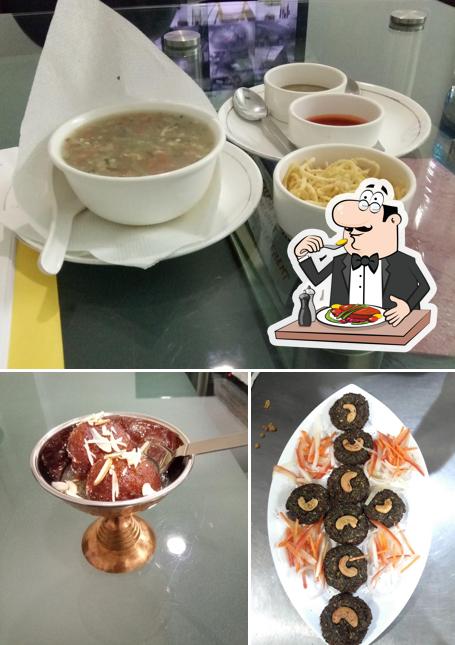 Food at Lemon Chilli Restaurant